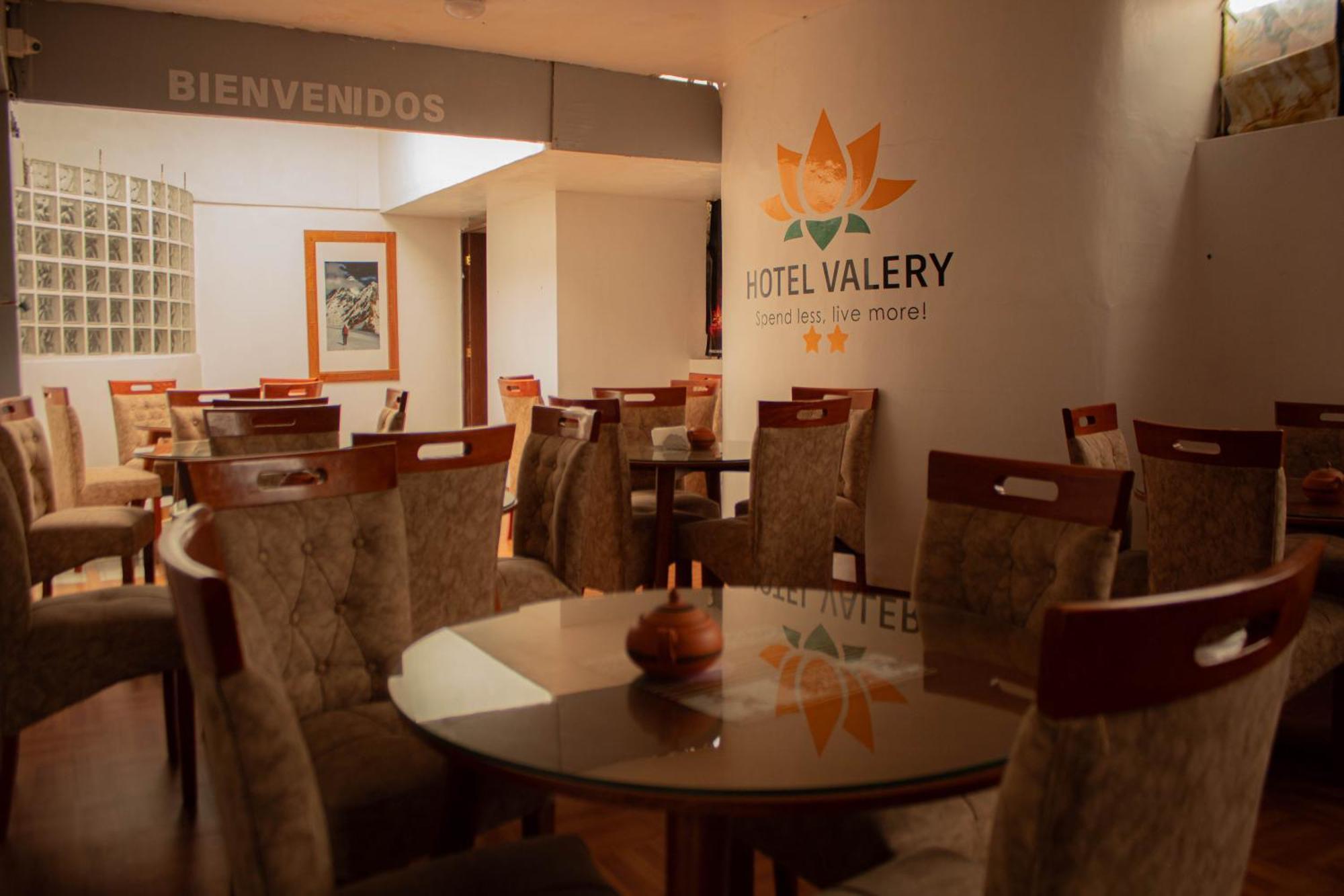 Hotel Valery 2 Estrellas Huaraz  Esterno foto