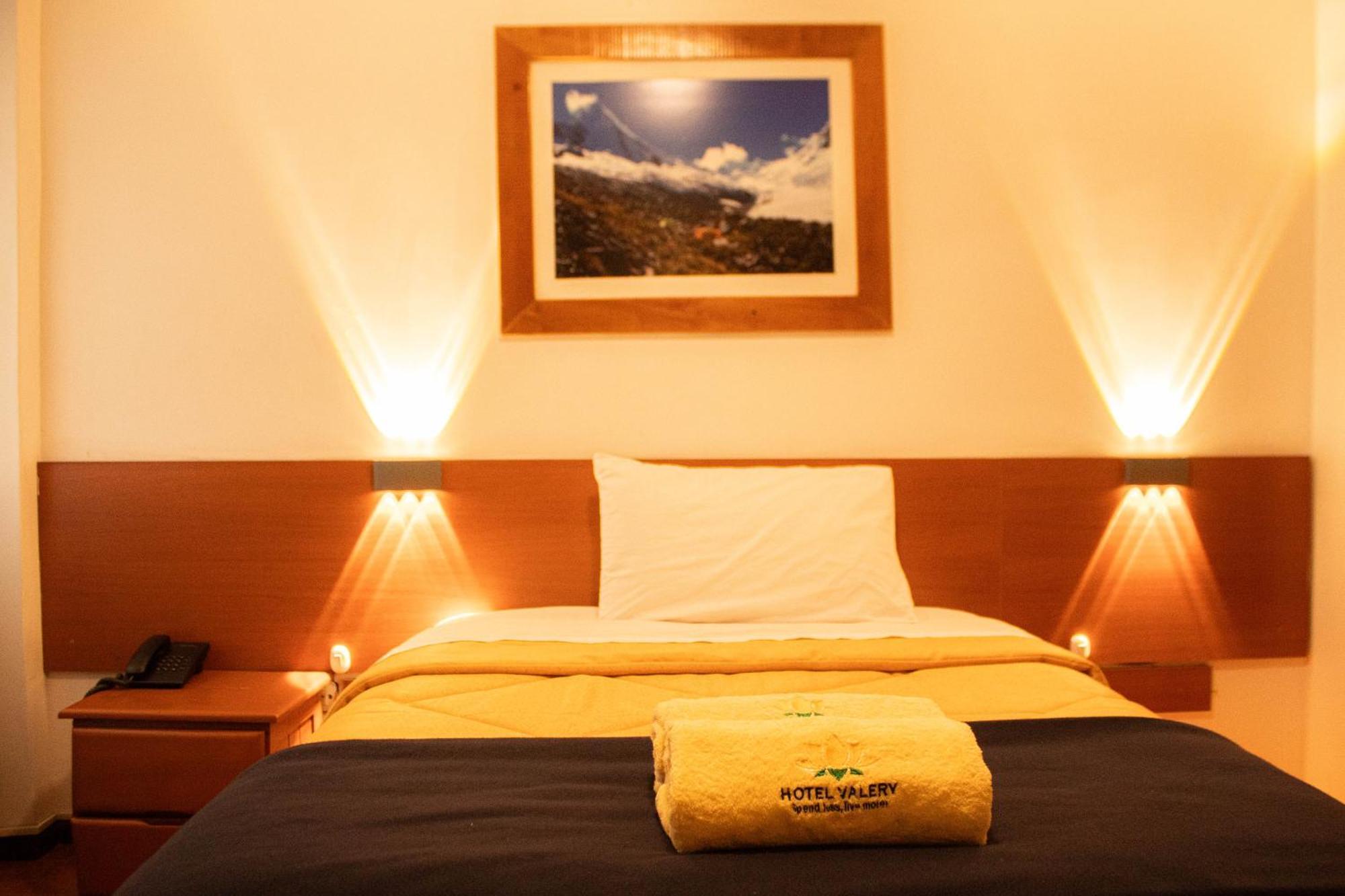 Hotel Valery 2 Estrellas Huaraz  Esterno foto