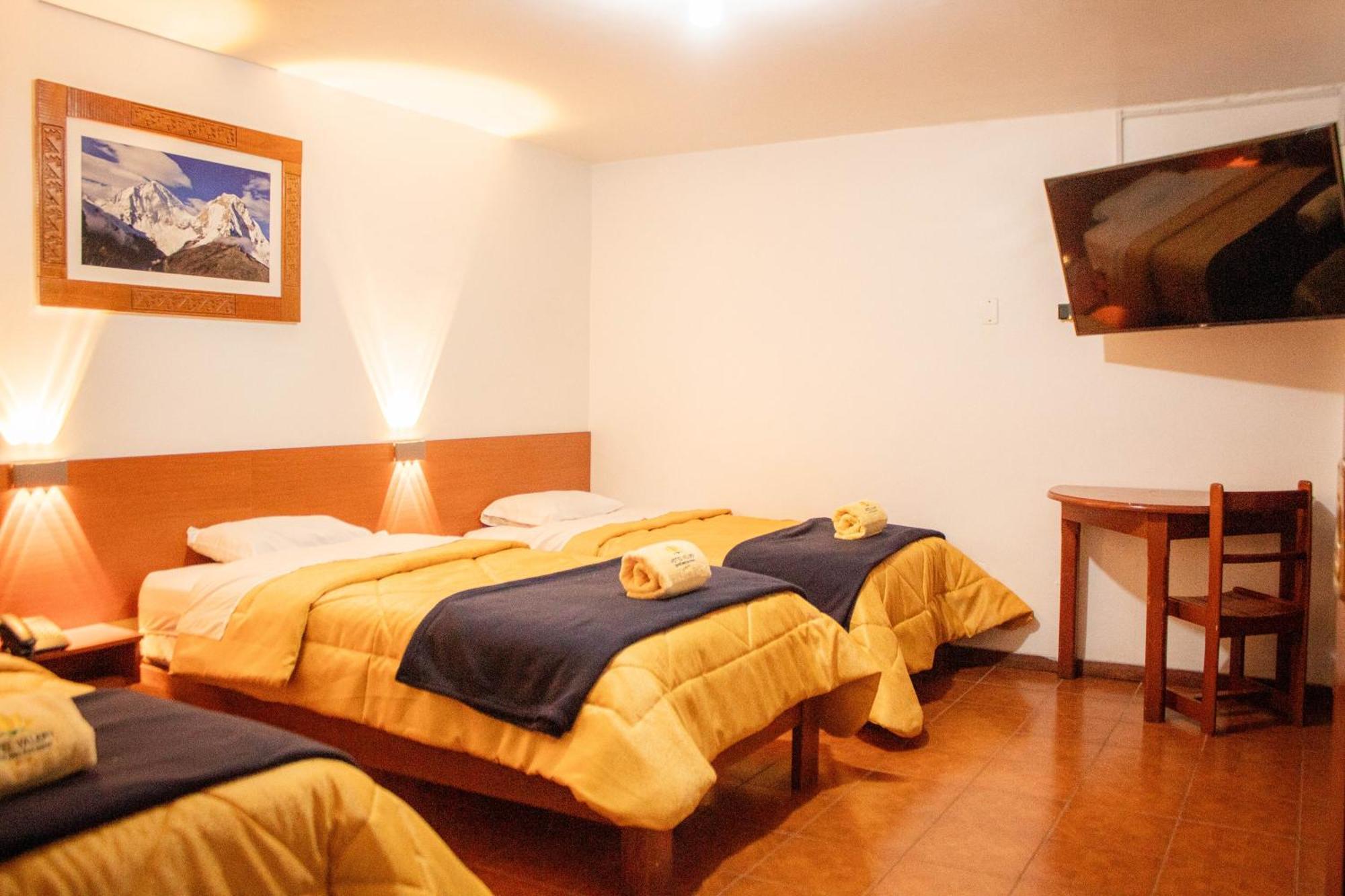 Hotel Valery 2 Estrellas Huaraz  Esterno foto