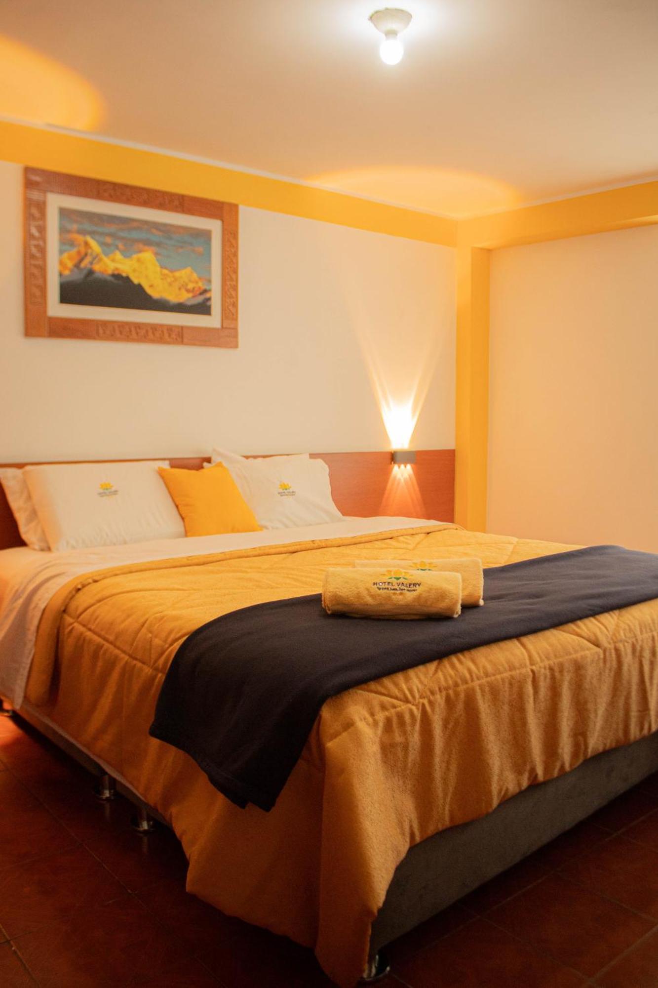 Hotel Valery 2 Estrellas Huaraz  Esterno foto