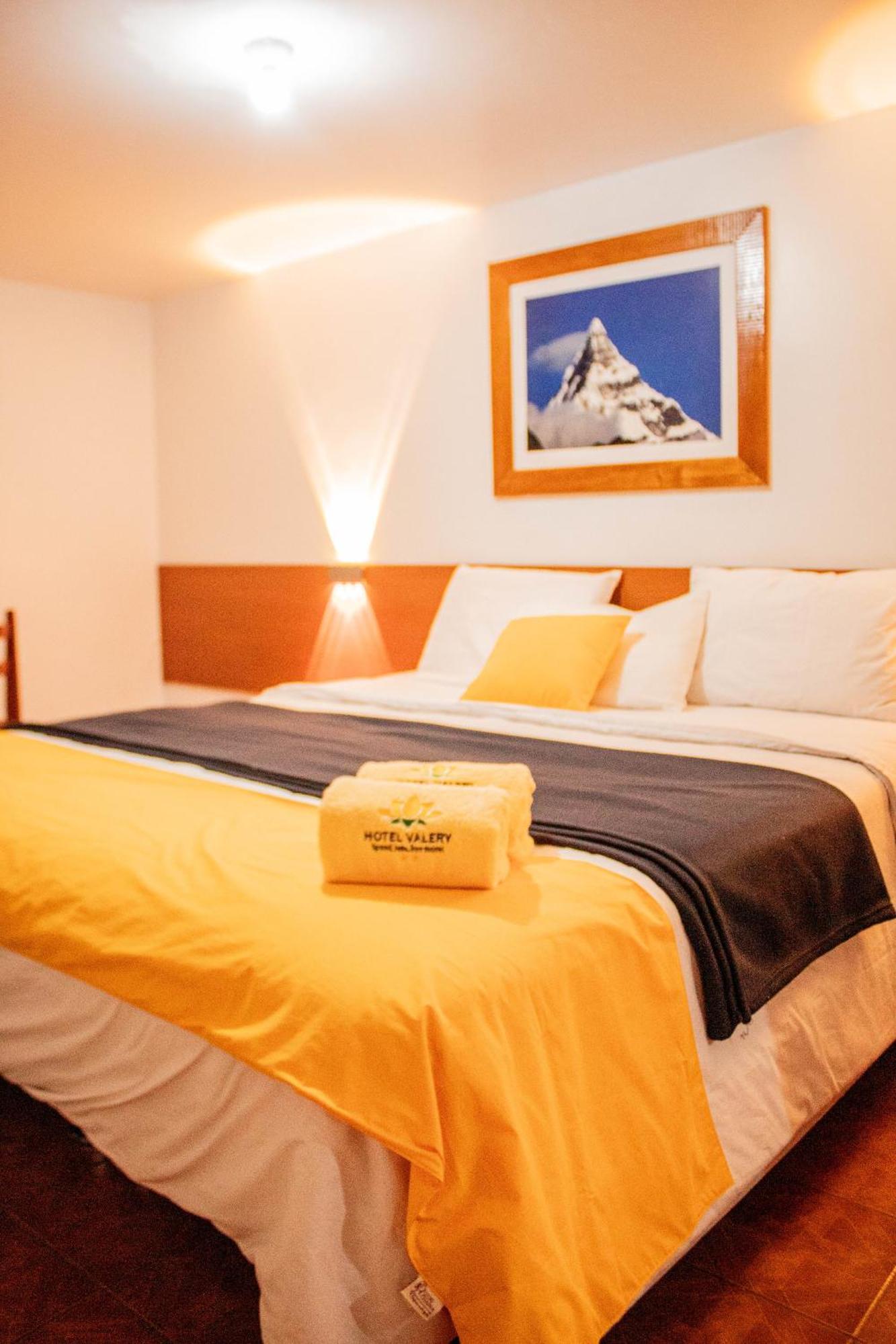 Hotel Valery 2 Estrellas Huaraz  Esterno foto